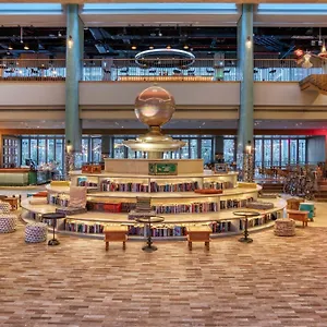***** Hotel 25hours One United Arab Emirates