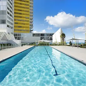 **** Aparthotel Ultiqa Air On Broadbeach Australia